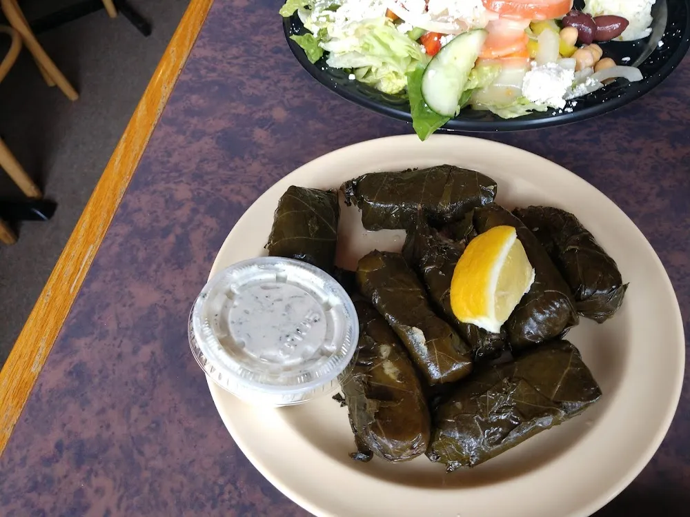 Stuffed Grape Leaves 8pc